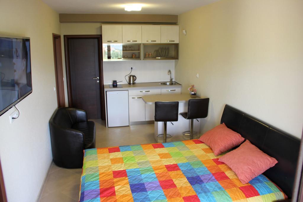Apartments Camilla Radovici Esterno foto